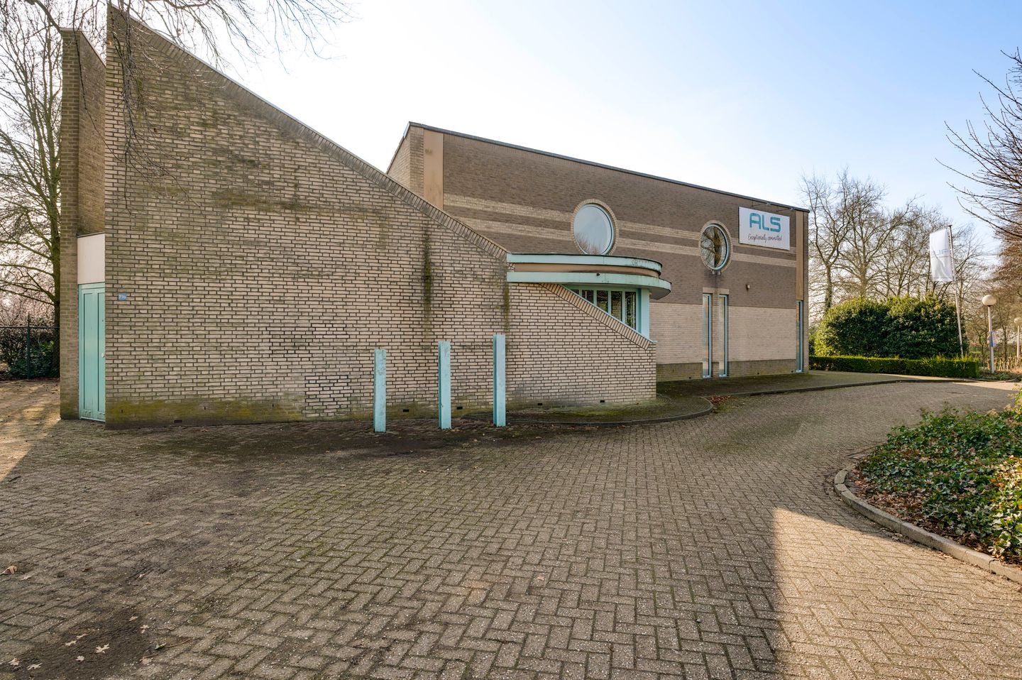 View photo 2 of Margarethastraat 71