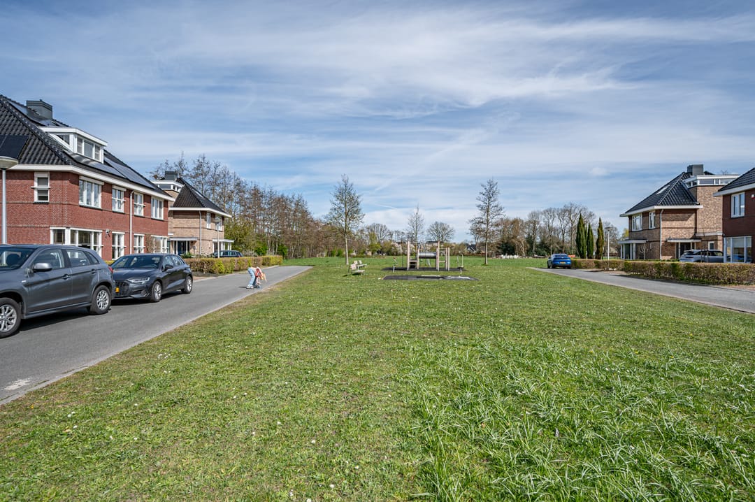 Foto 43 van Mensinge 5