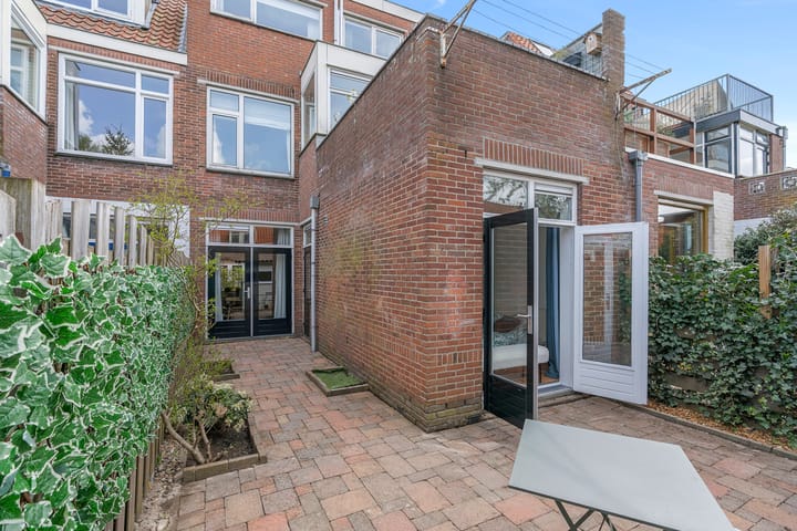 Foto 3 van Linnaeusstraat 46