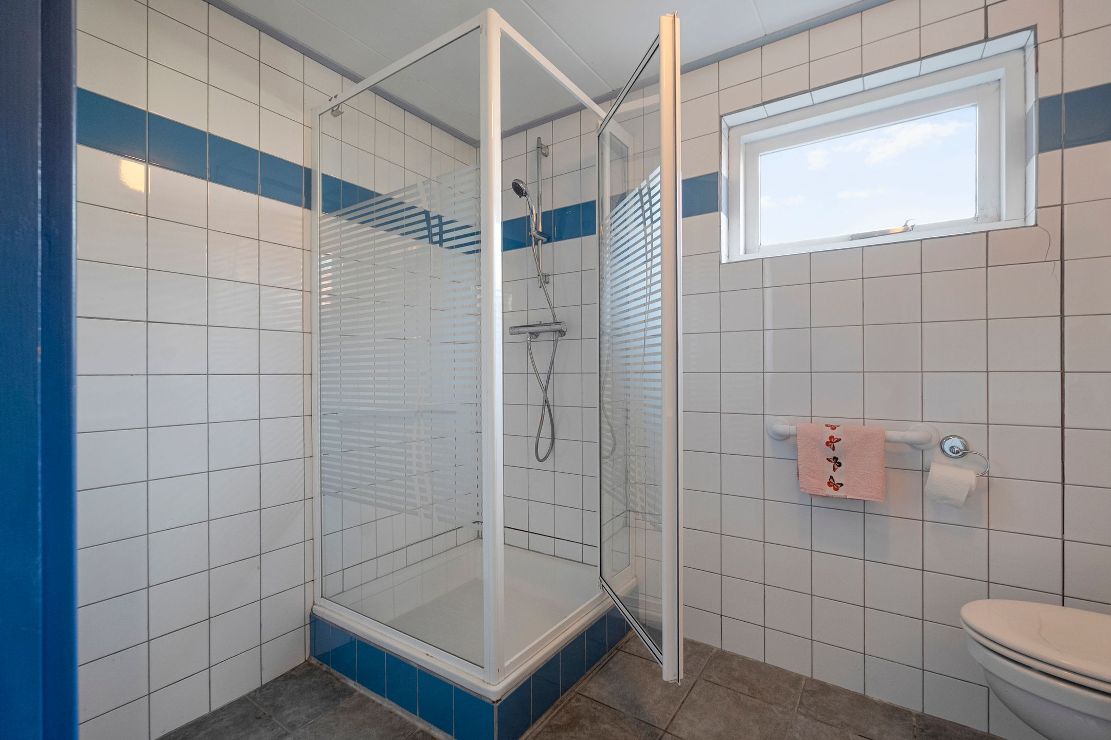 Photo 18 of Elftstraat 6