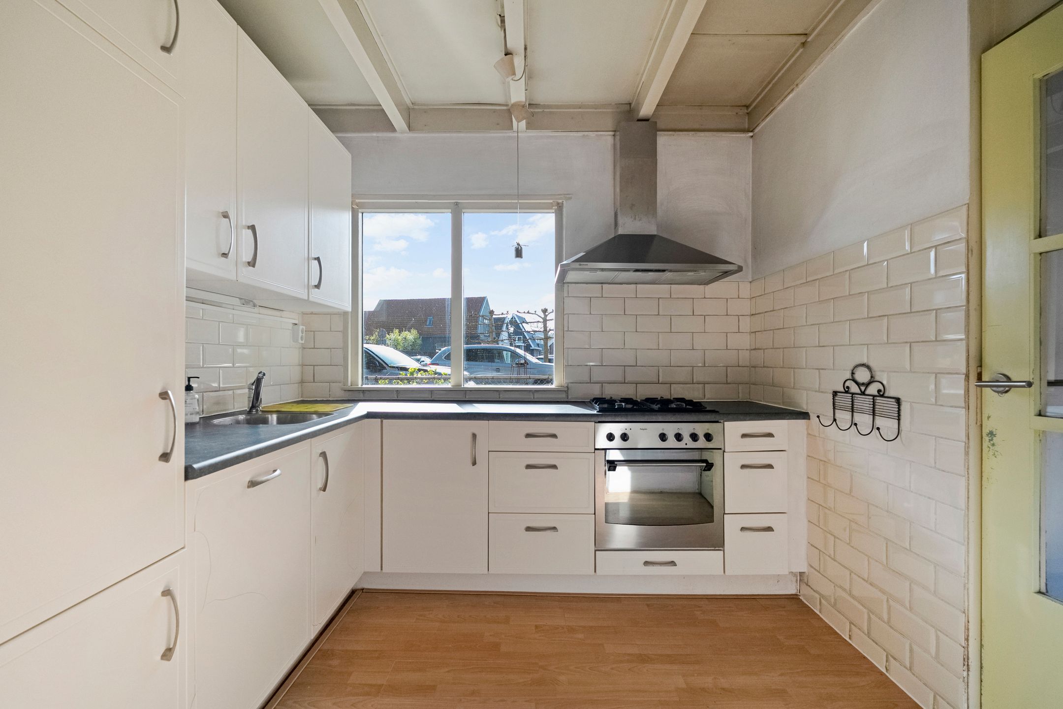 Photo 12 of Elftstraat 6