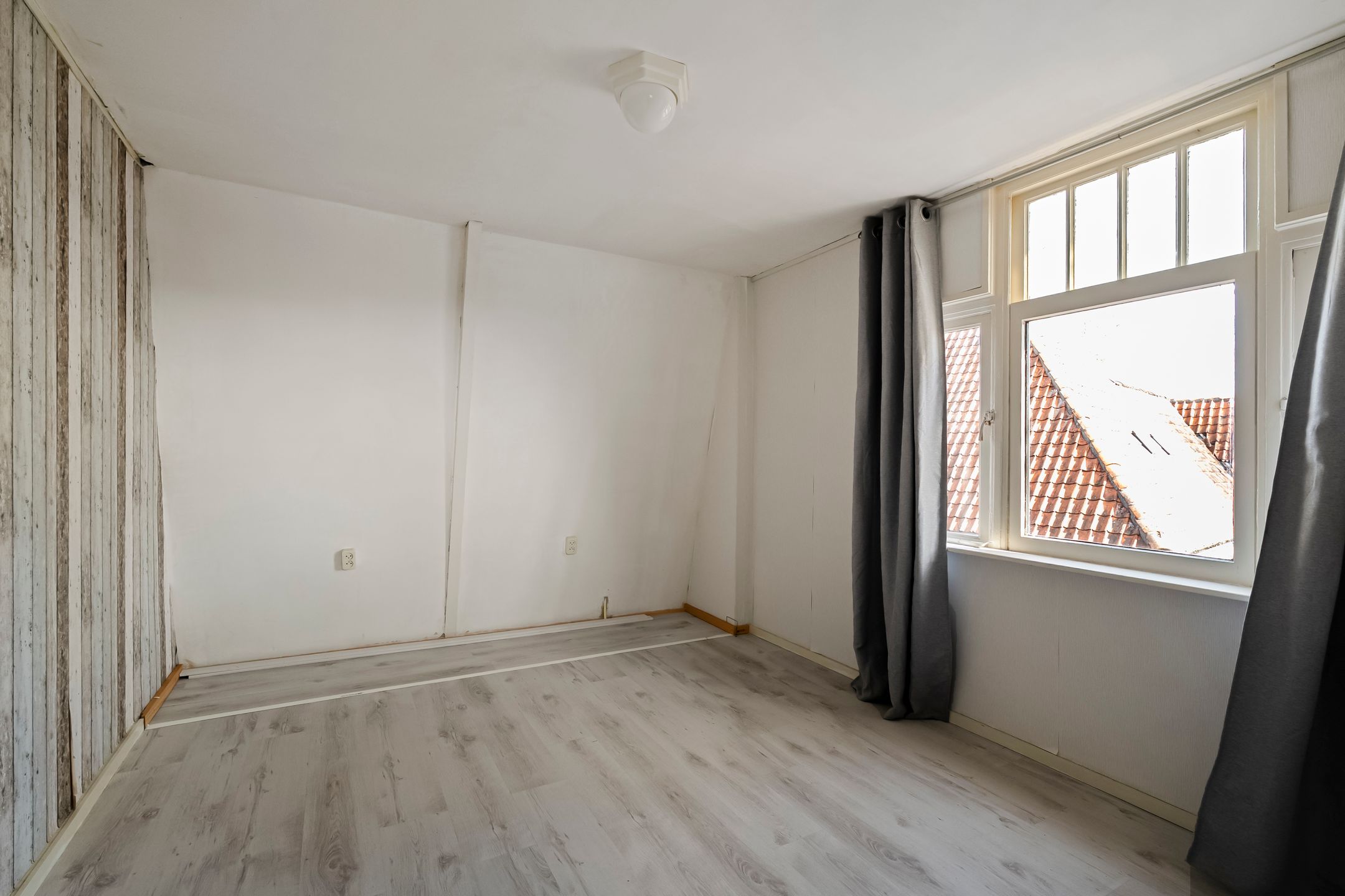 Photo 27 of Elftstraat 6