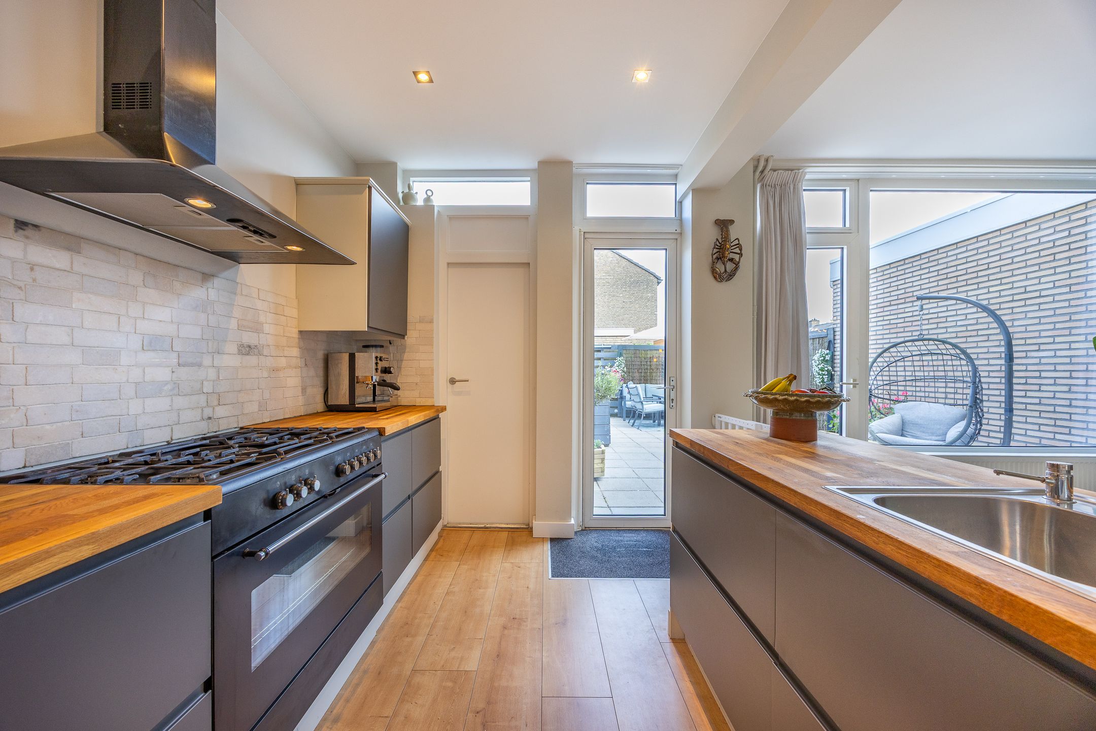 Foto 18 van Mgr P.J. Willekenslaan 15-A