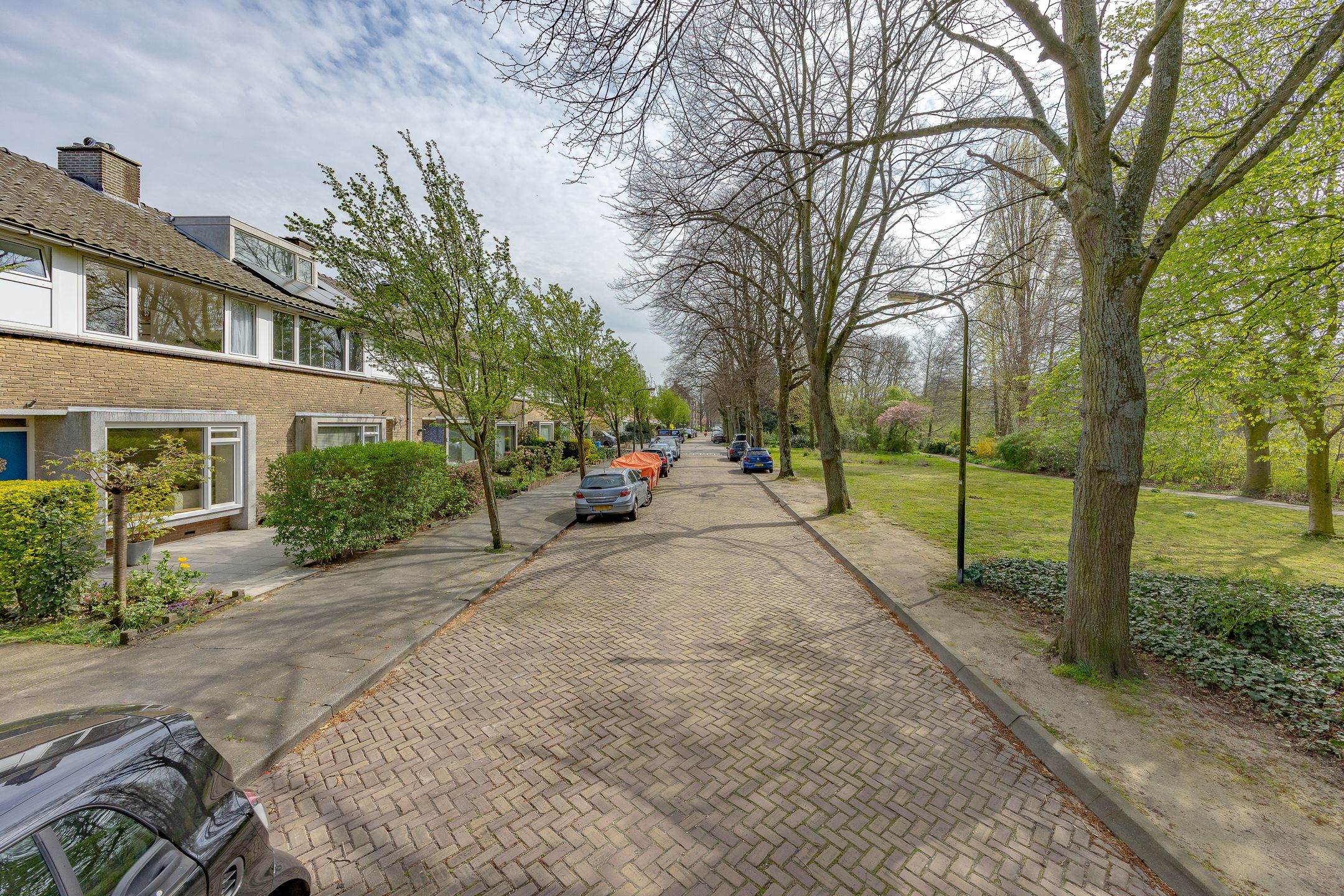 Foto 51 van Mgr P.J. Willekenslaan 15-A