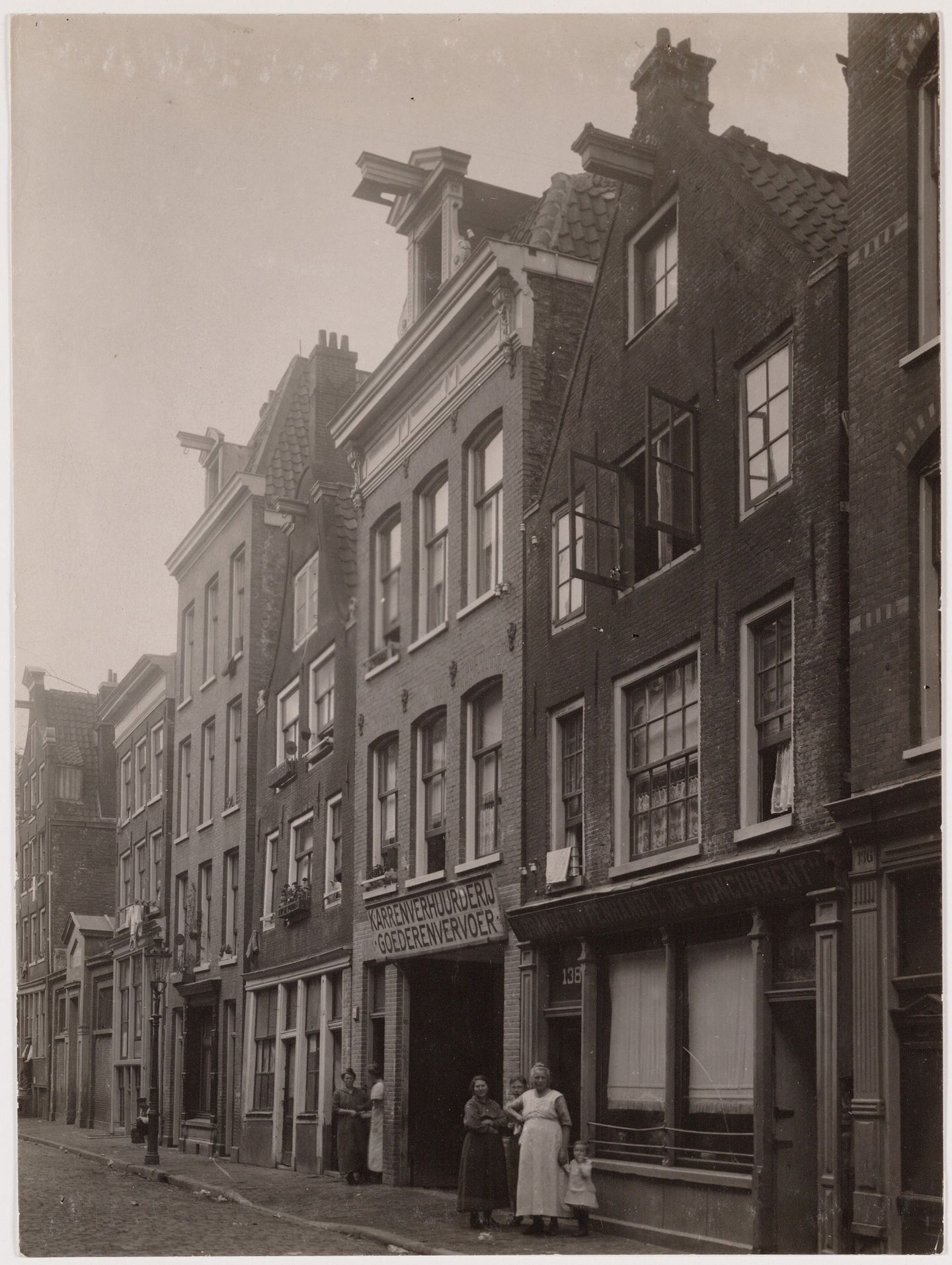 Foto 34 van Bloemstraat 140-A