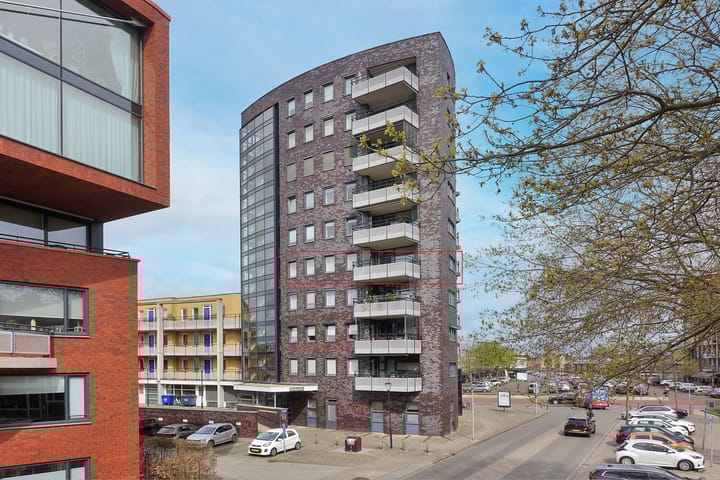 Photo 4 of S.L. Louwesstraat 2-41