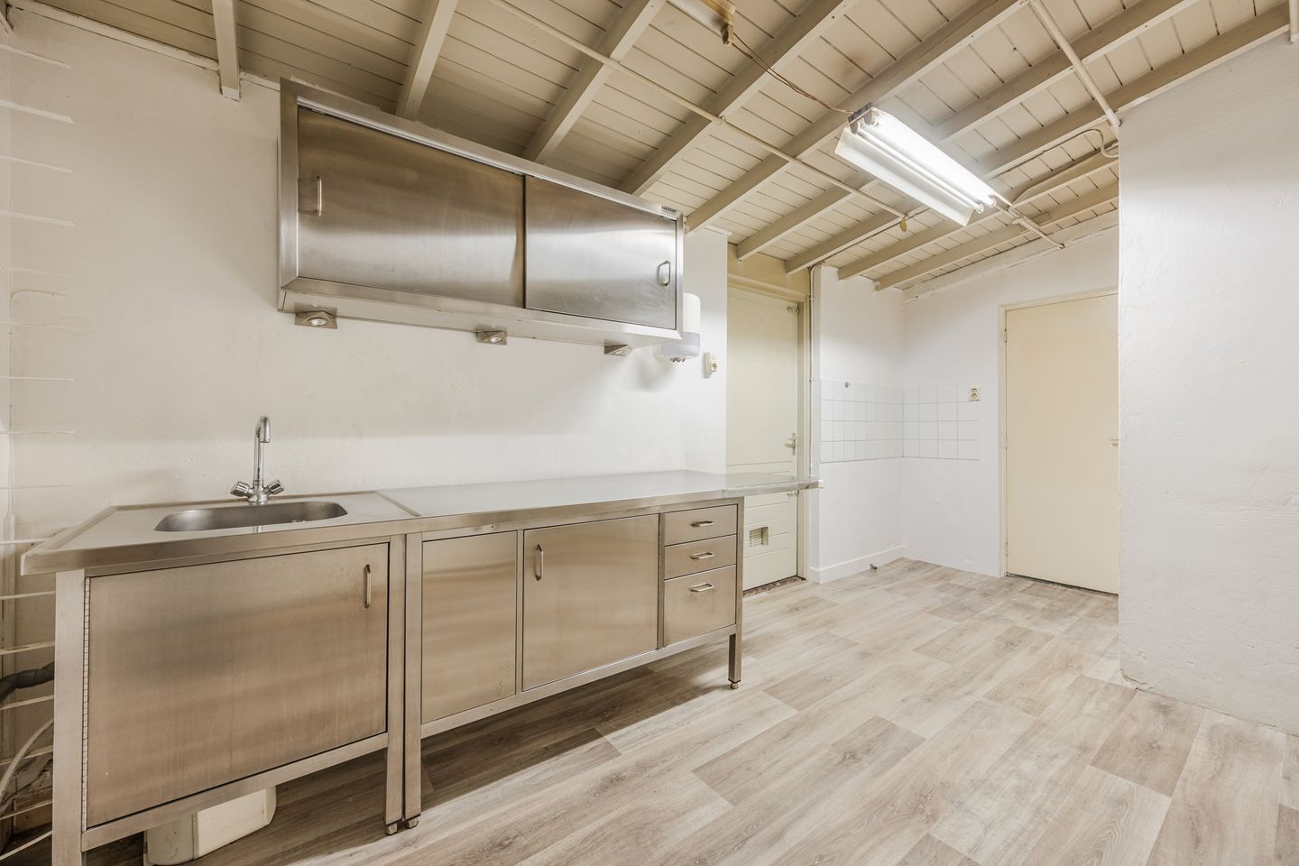 Foto 25 van Pater van den Elsenplein 2