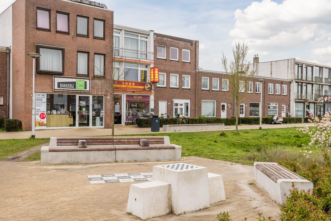 Foto 68 van Pater van den Elsenplein 2