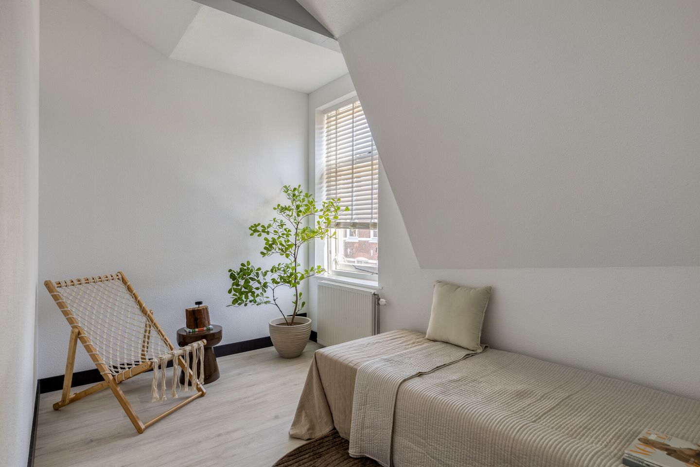 Photo 19 of Javastraat 48-A