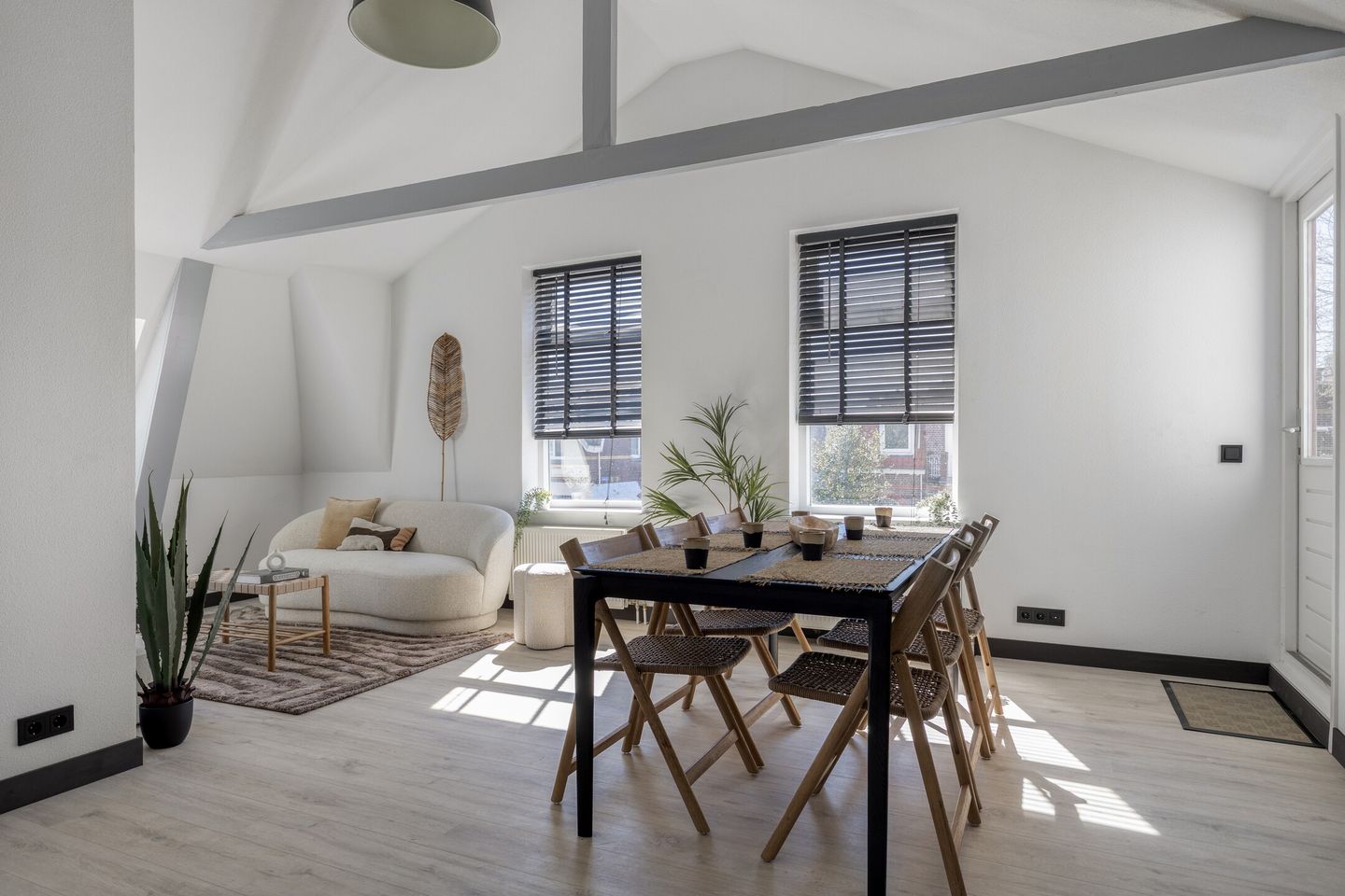 Photo 5 of Javastraat 48-A