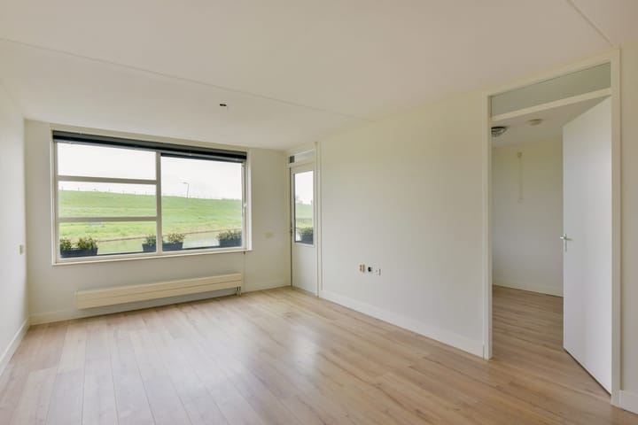 Foto 2 van Taeke van der Meerstraat 13-A