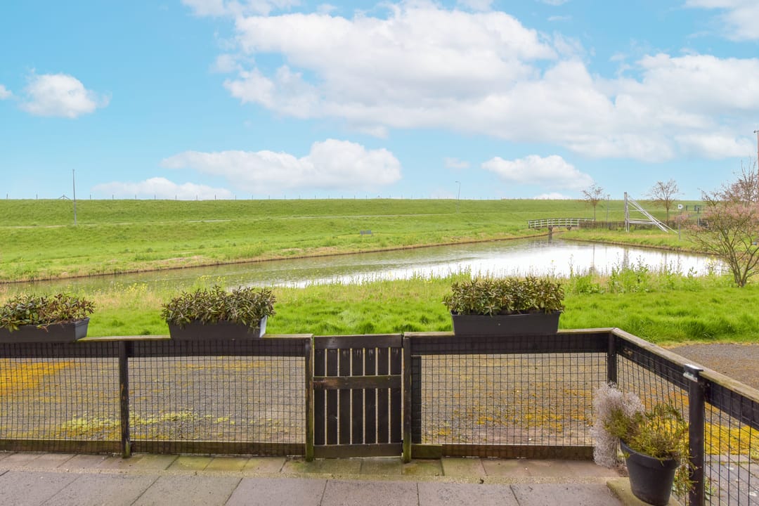 Foto 23 van Taeke van der Meerstraat 13-A