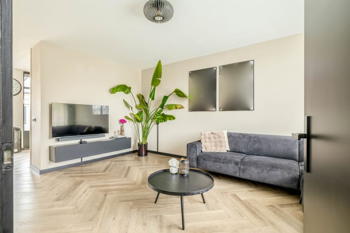 Foto 2 van Vrouwezand 1