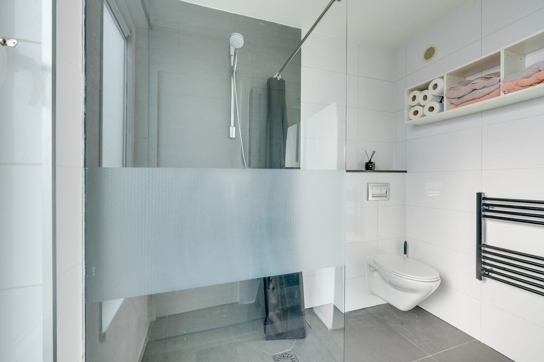 Photo 28 of Julianastraat 14-A