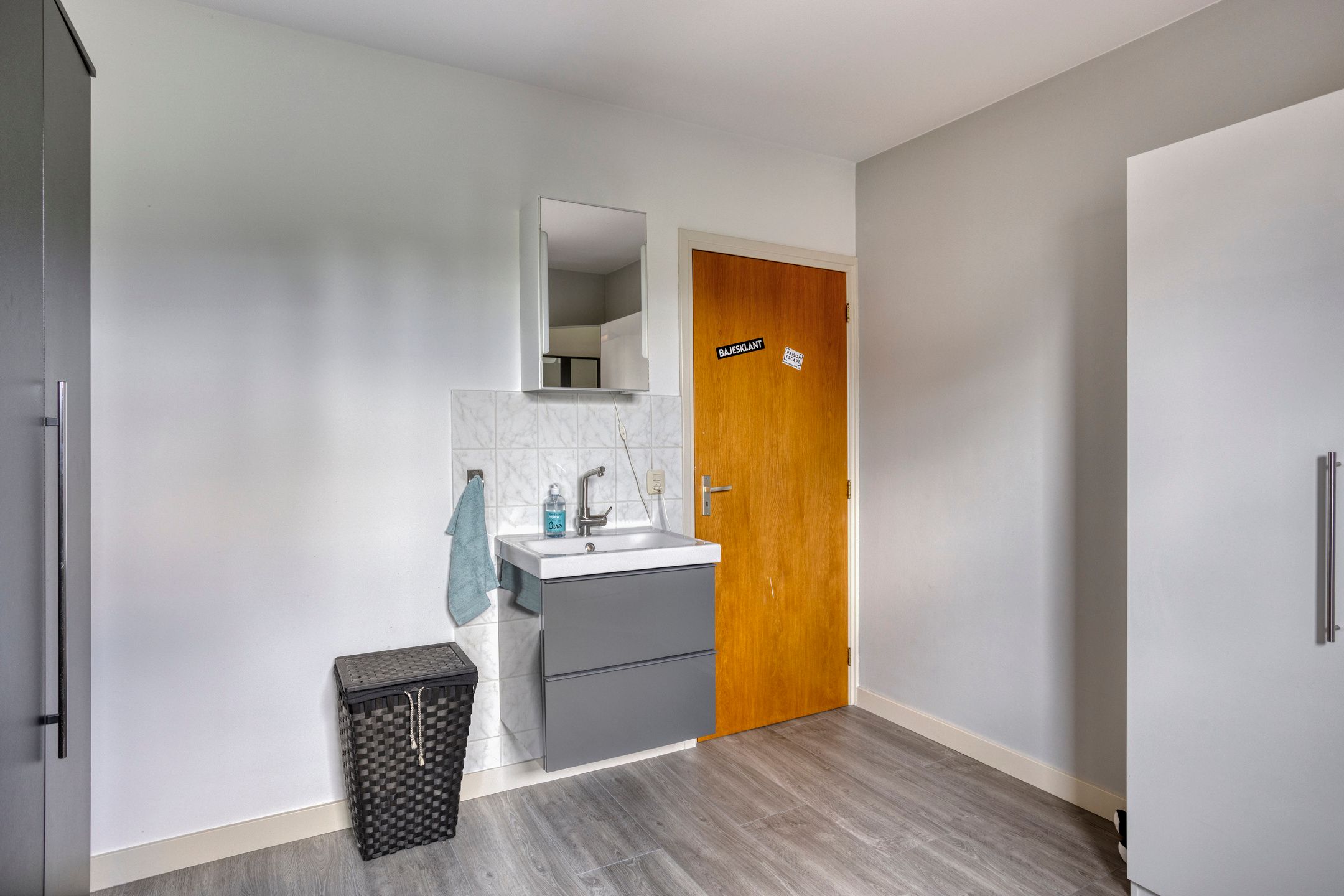 Photo 33 of H. Roland Holstlaan 15