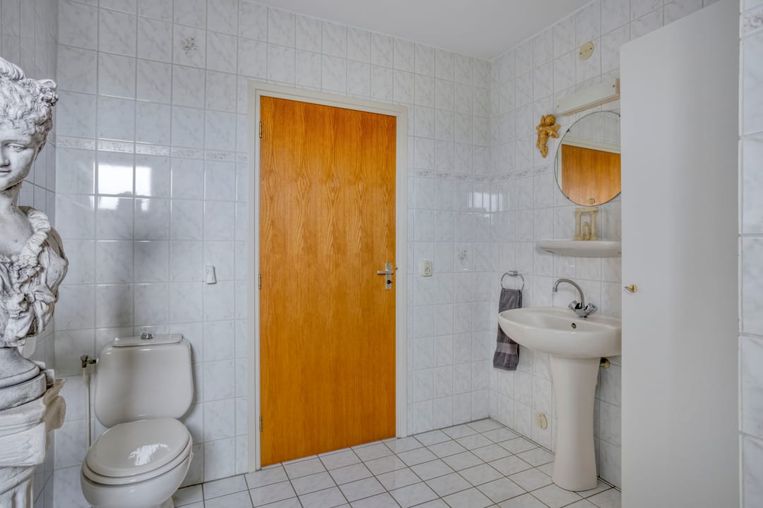 Photo 37 of H. Roland Holstlaan 15