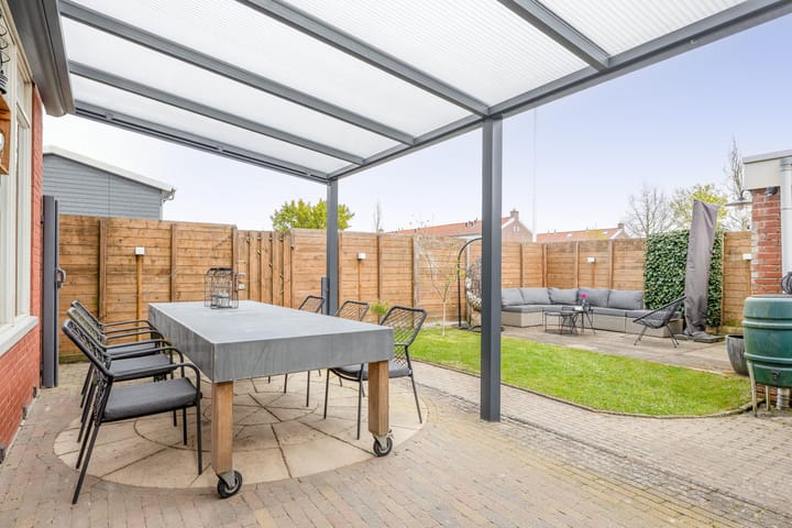 Foto 3 van Vrouwezand 1