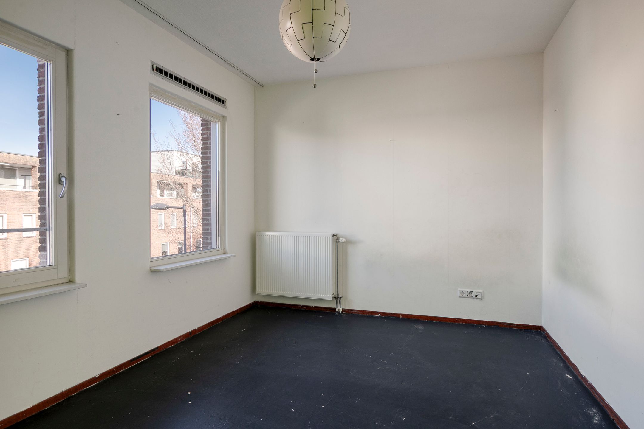 Foto 27 van Erich Salomonstraat 80