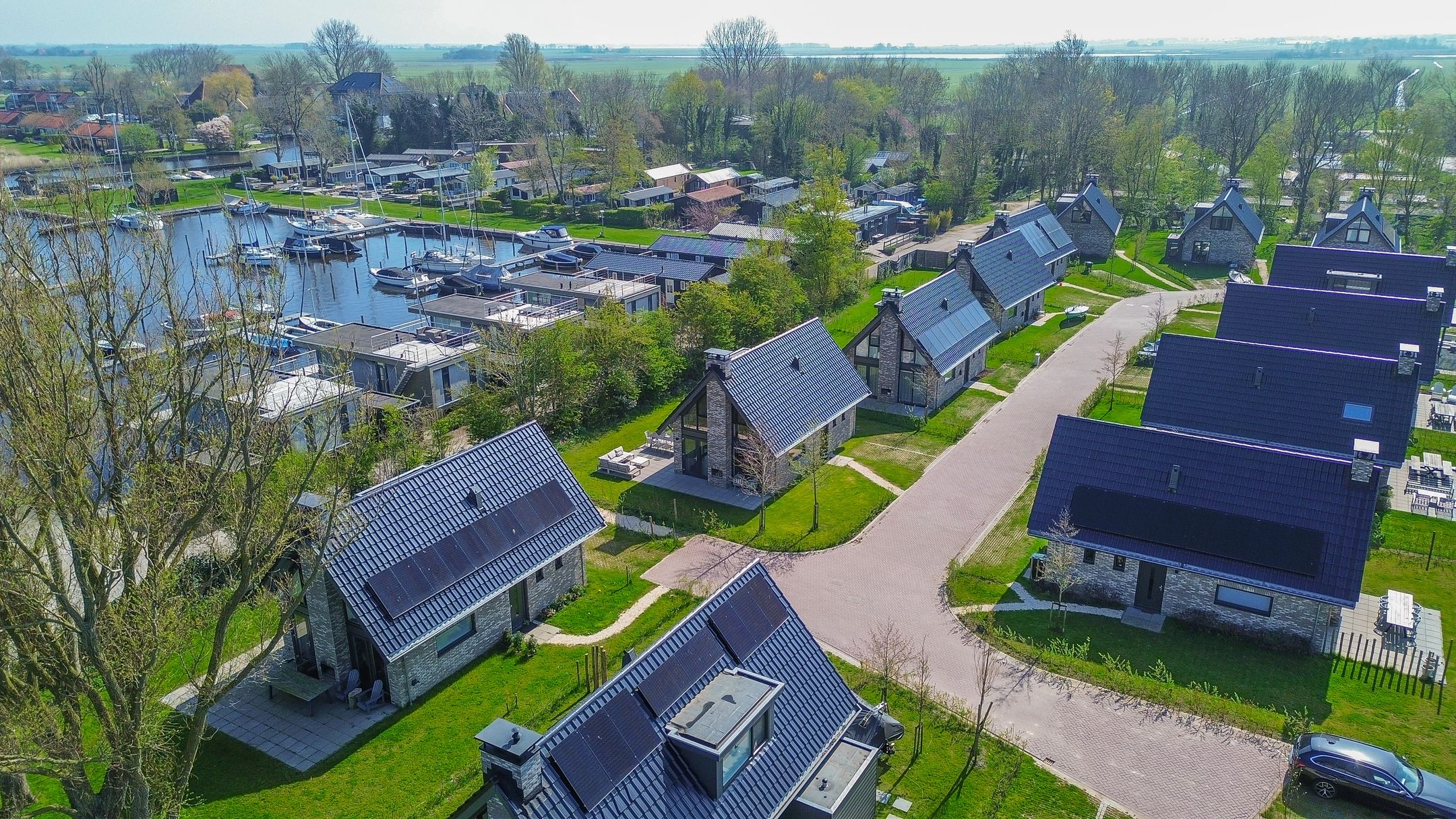3-bedroom freehold villa in Elahuizen — photo 3 of 5