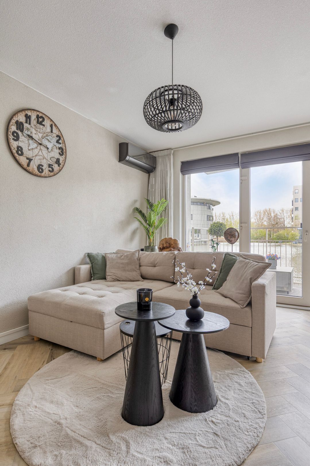 Foto 8 van Barbizonplaats 2