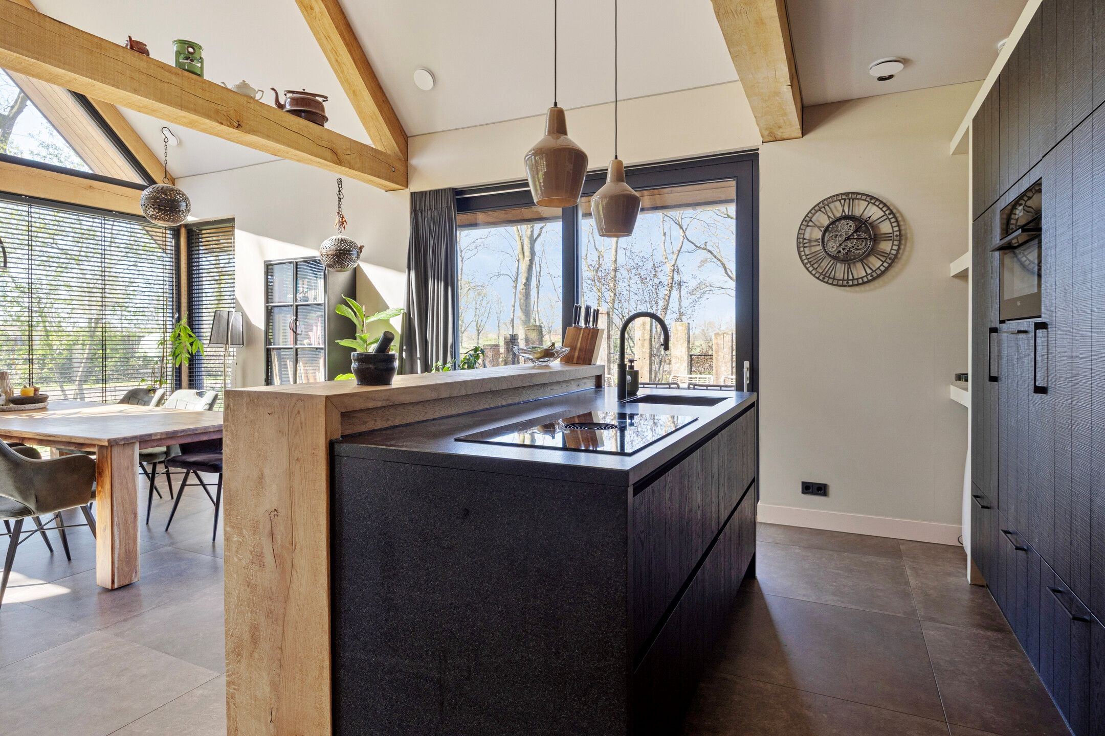 Foto 6 van Veldhuisweg 1