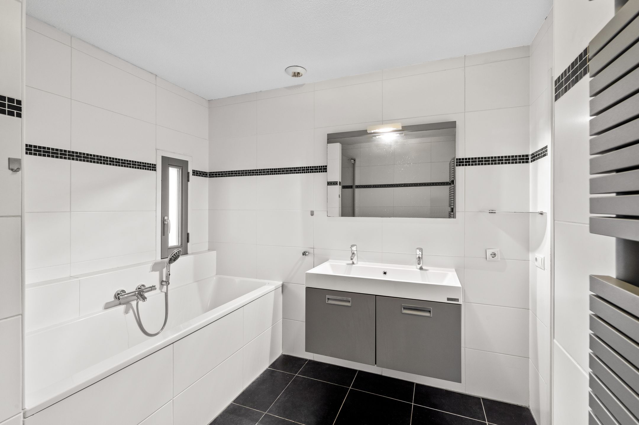 Foto 18 van Laan van Europa 197