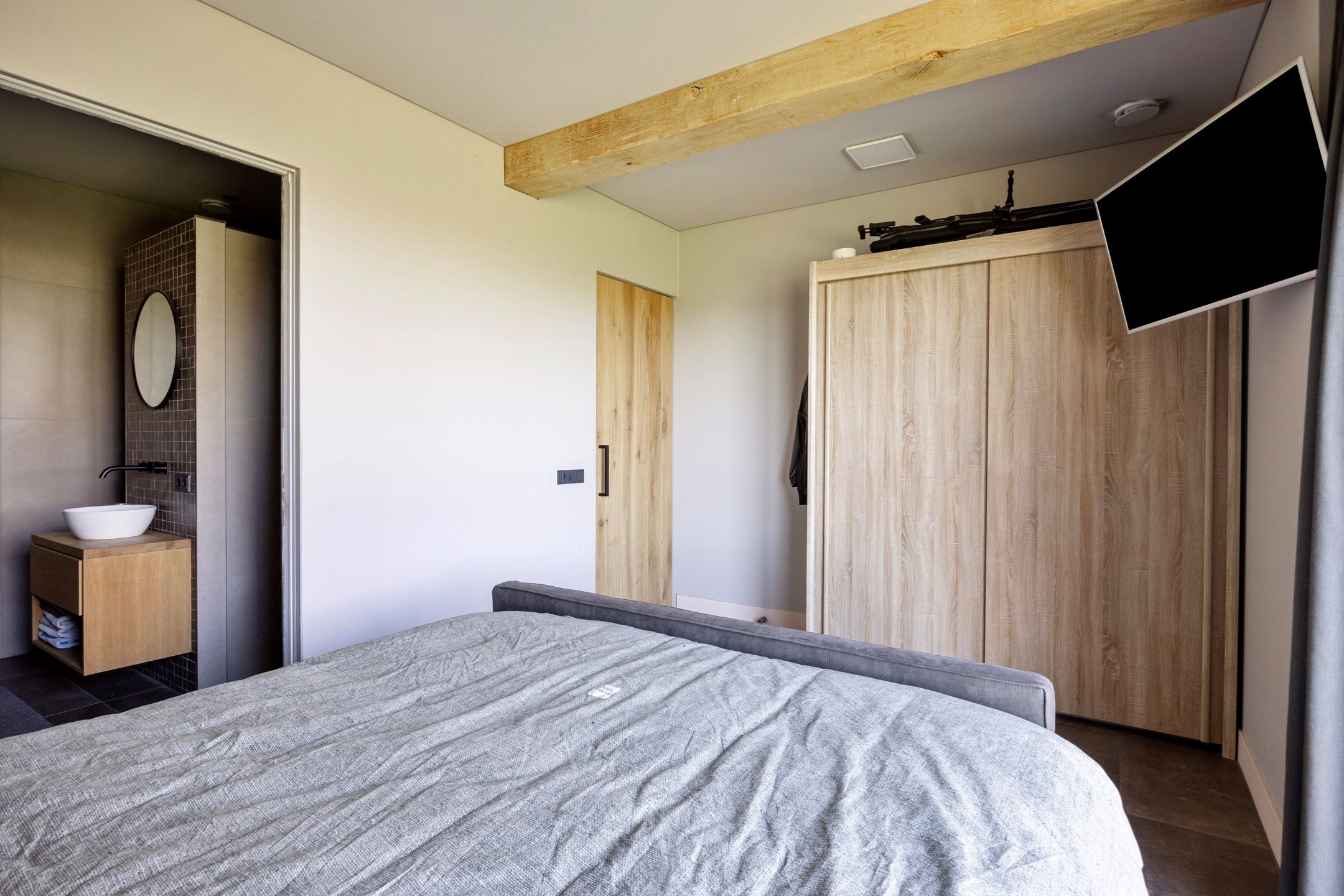 Foto 15 van Veldhuisweg 1