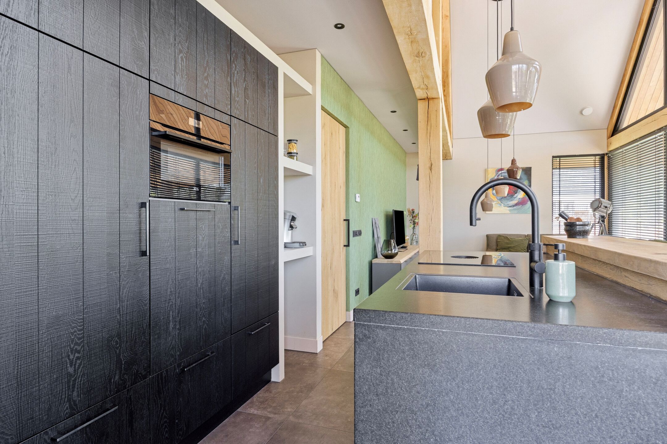 Foto 9 van Veldhuisweg 1