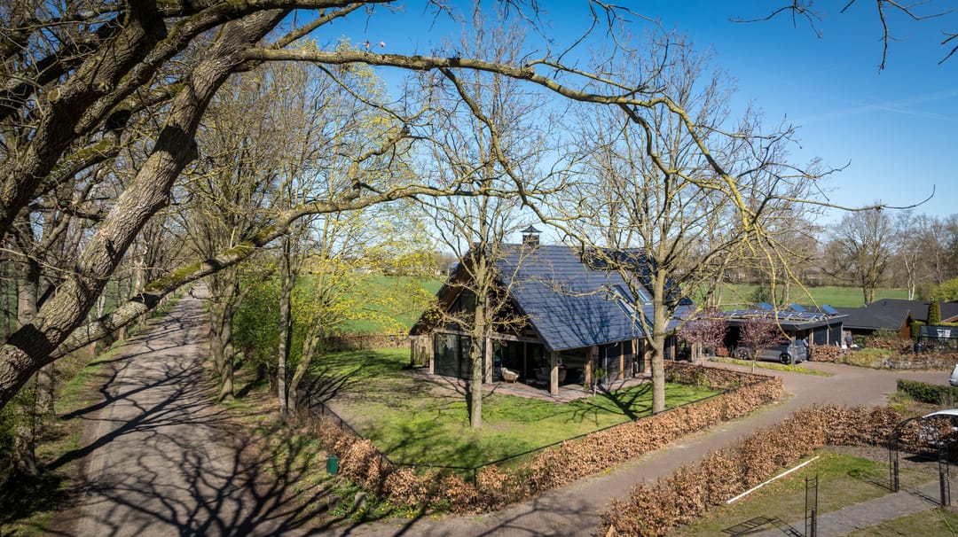 Foto 56 van Veldhuisweg 1