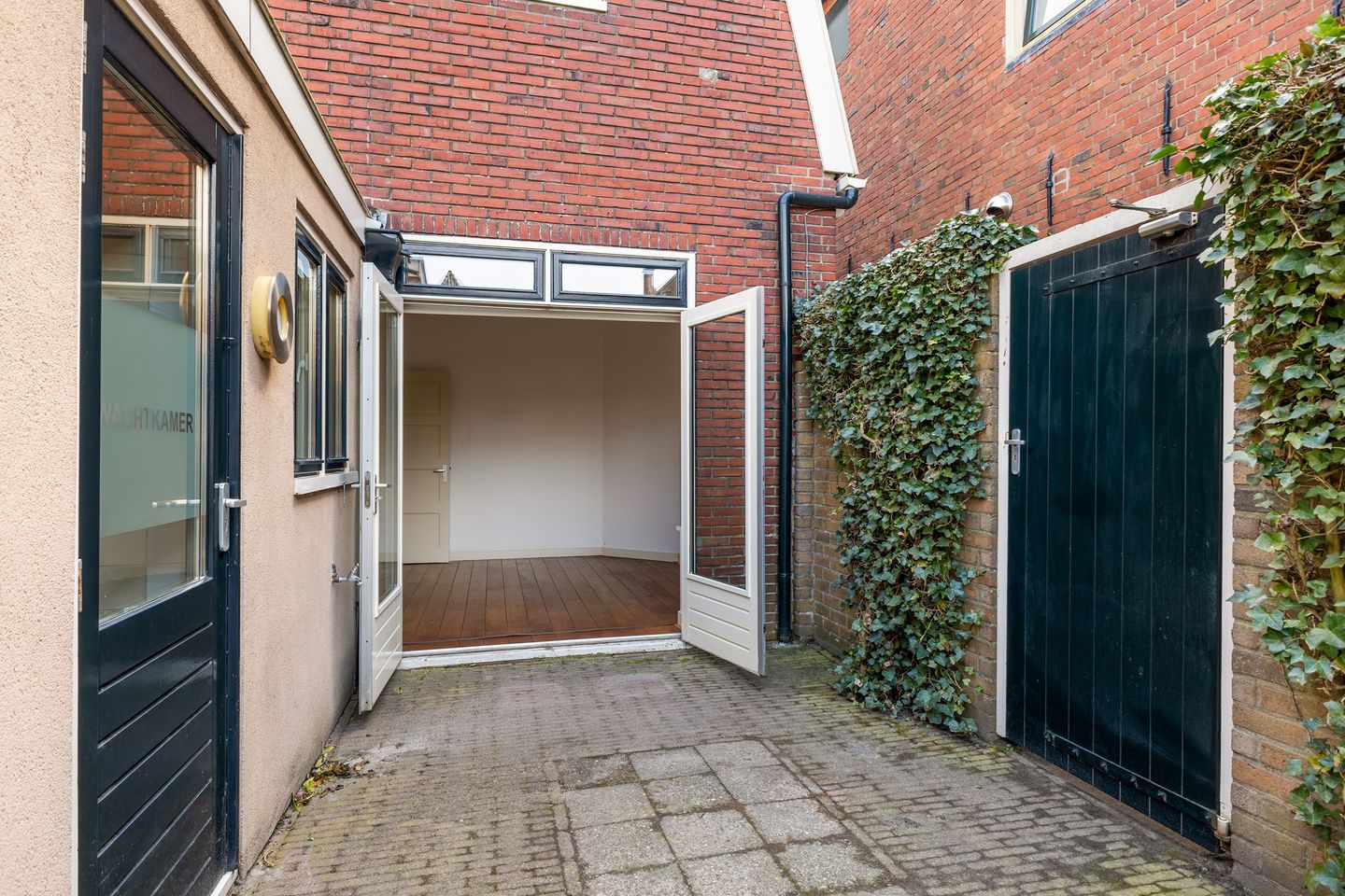 Photo 25 of Oostersingel 17