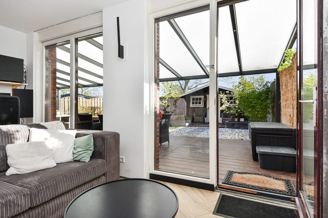 Ground floor apartment with spacious garden in Nootdorp — 16