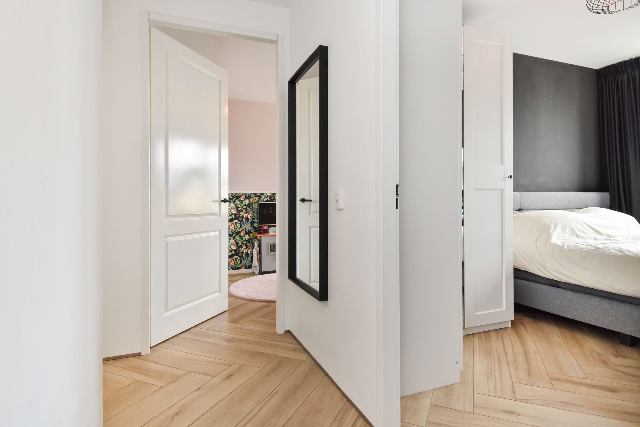 Ground floor apartment with spacious garden in Nootdorp — 24