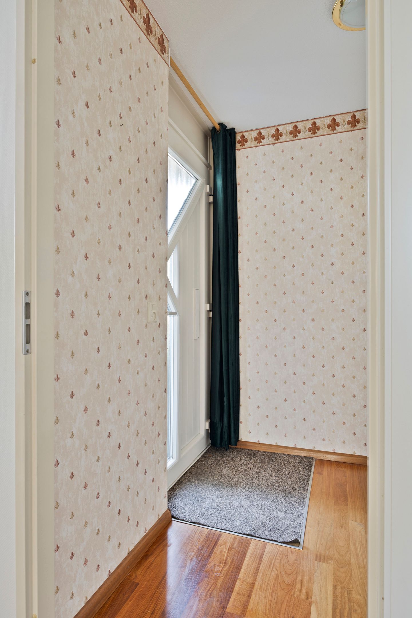 Foto 10 van Urkhovenseweg 65