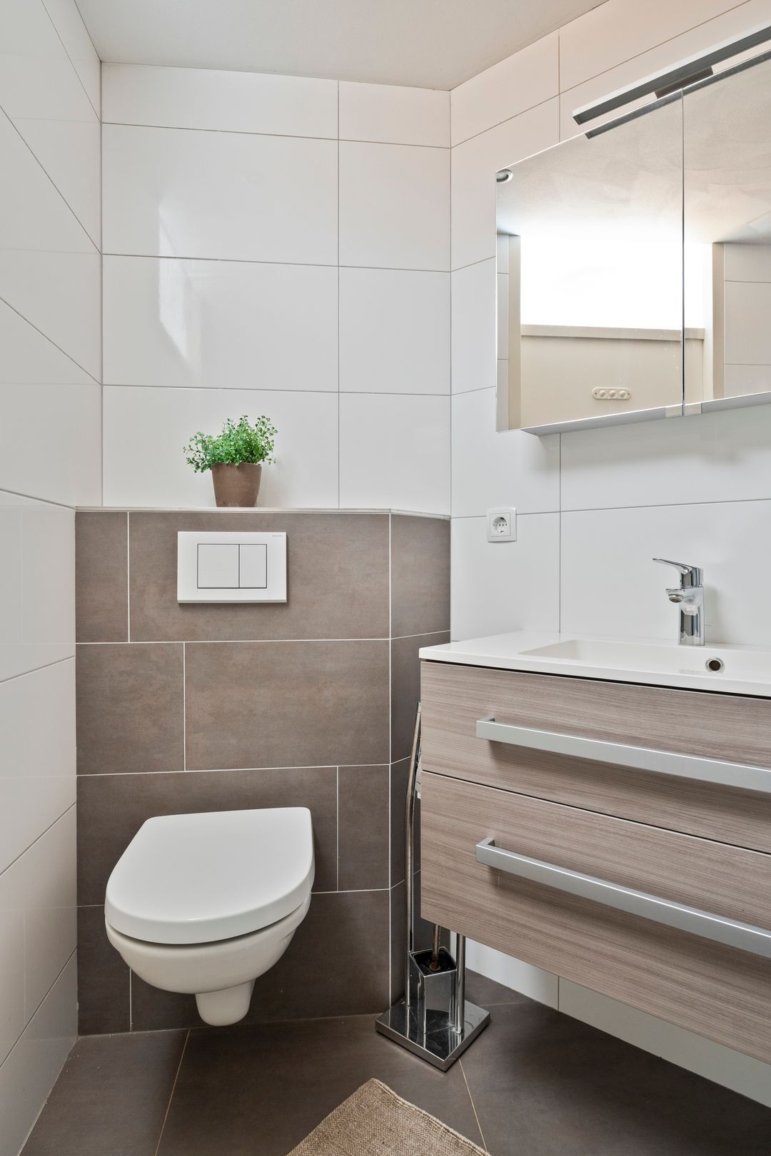 Foto 26 van Urkhovenseweg 65