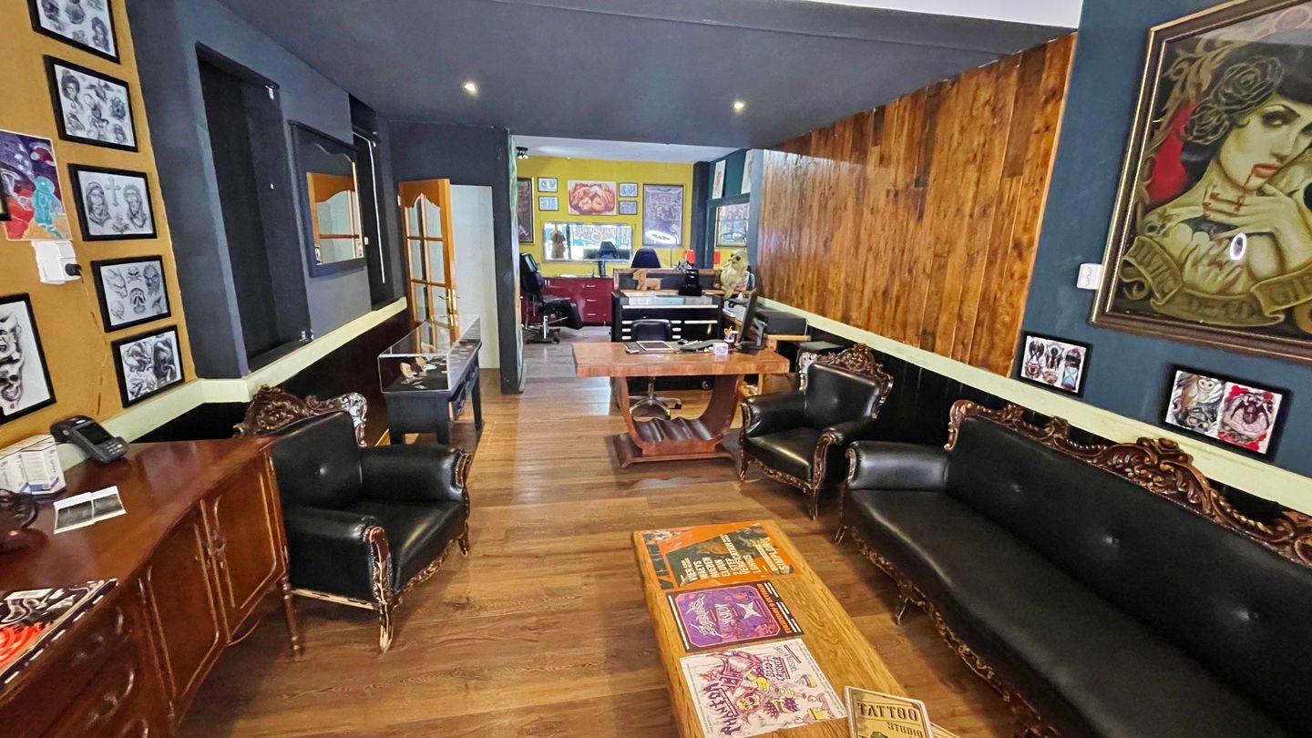 View photo 4 of Nieuwe Ebbingestraat 1-p