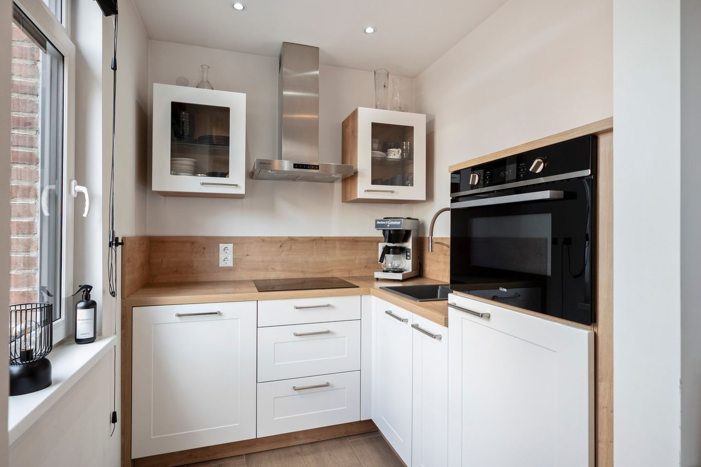 Foto 44 van Hilleshagerweg 2