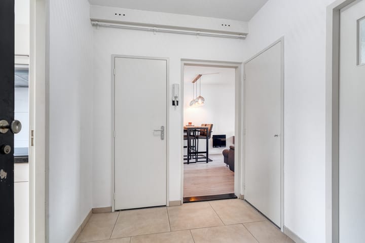 Photo 2 of Maanstraat 17