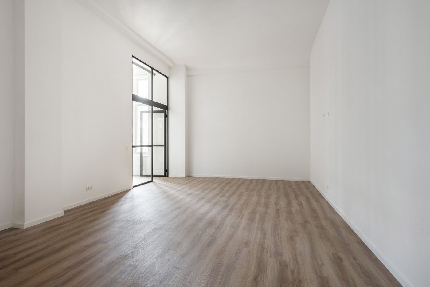 Foto 5 van Westzeedijk 503-B