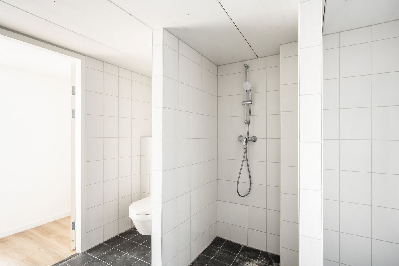 Foto 18 van Westzeedijk 503-B