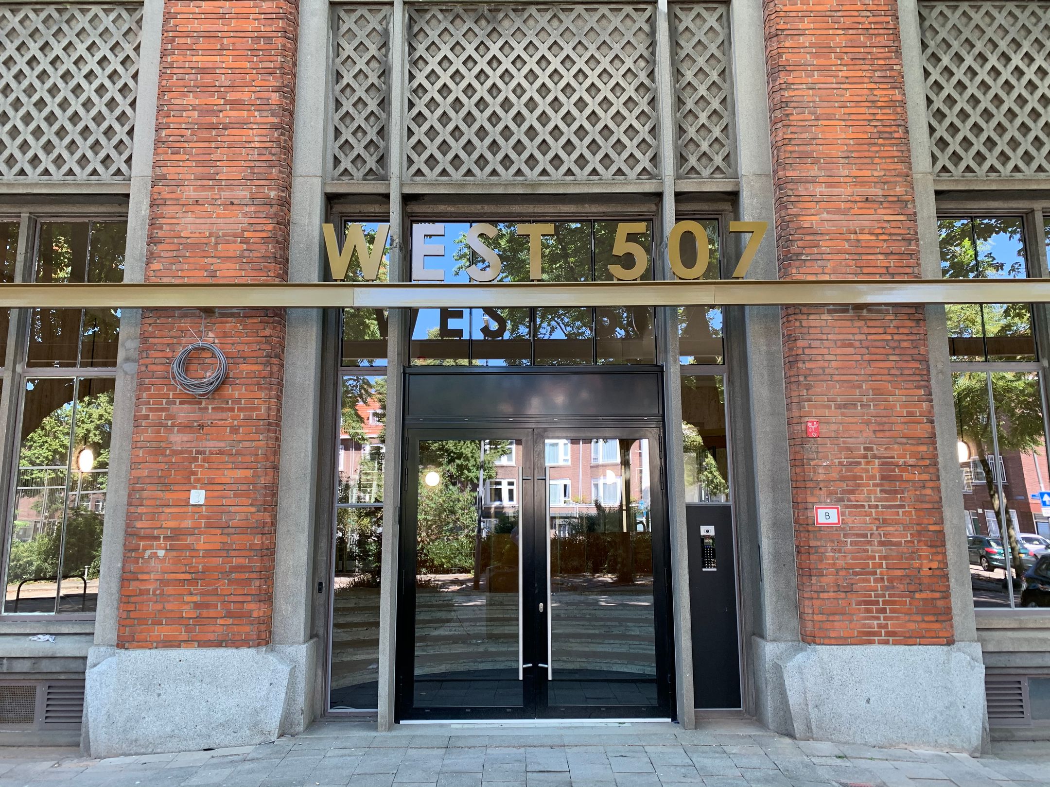 Foto 24 van Westzeedijk 503-B