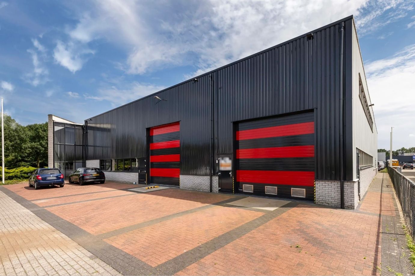 View photo 1 of Mast 25-A