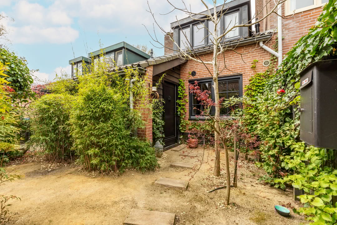 Photo 31 of Bijenmeent 118