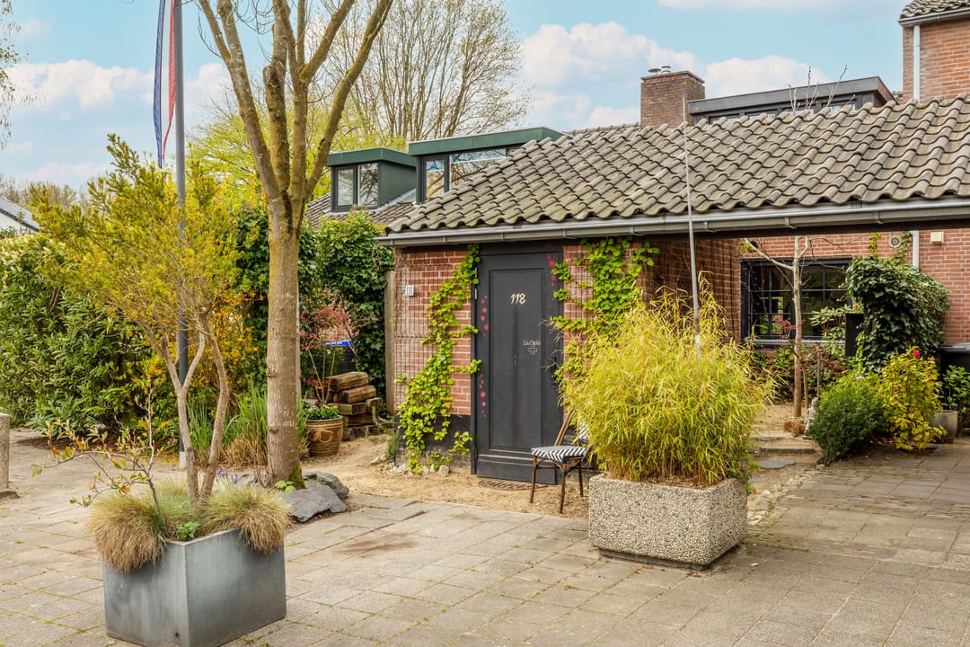 Photo 38 of Bijenmeent 118