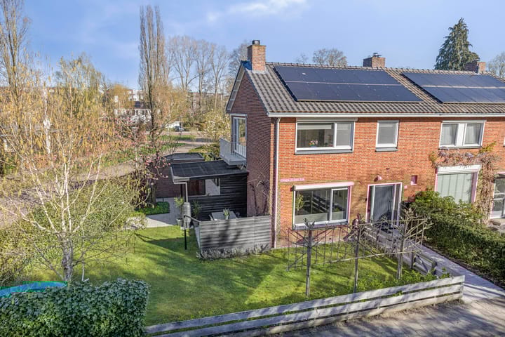 Koningin Julianalaan 31 main image