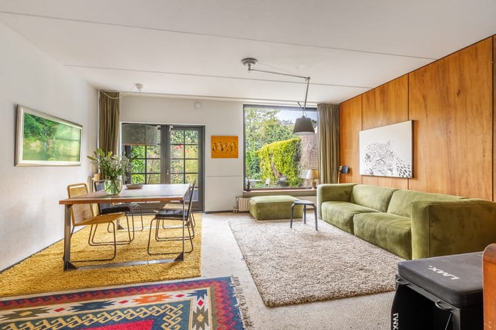 Photo 2 of Bijenmeent 118