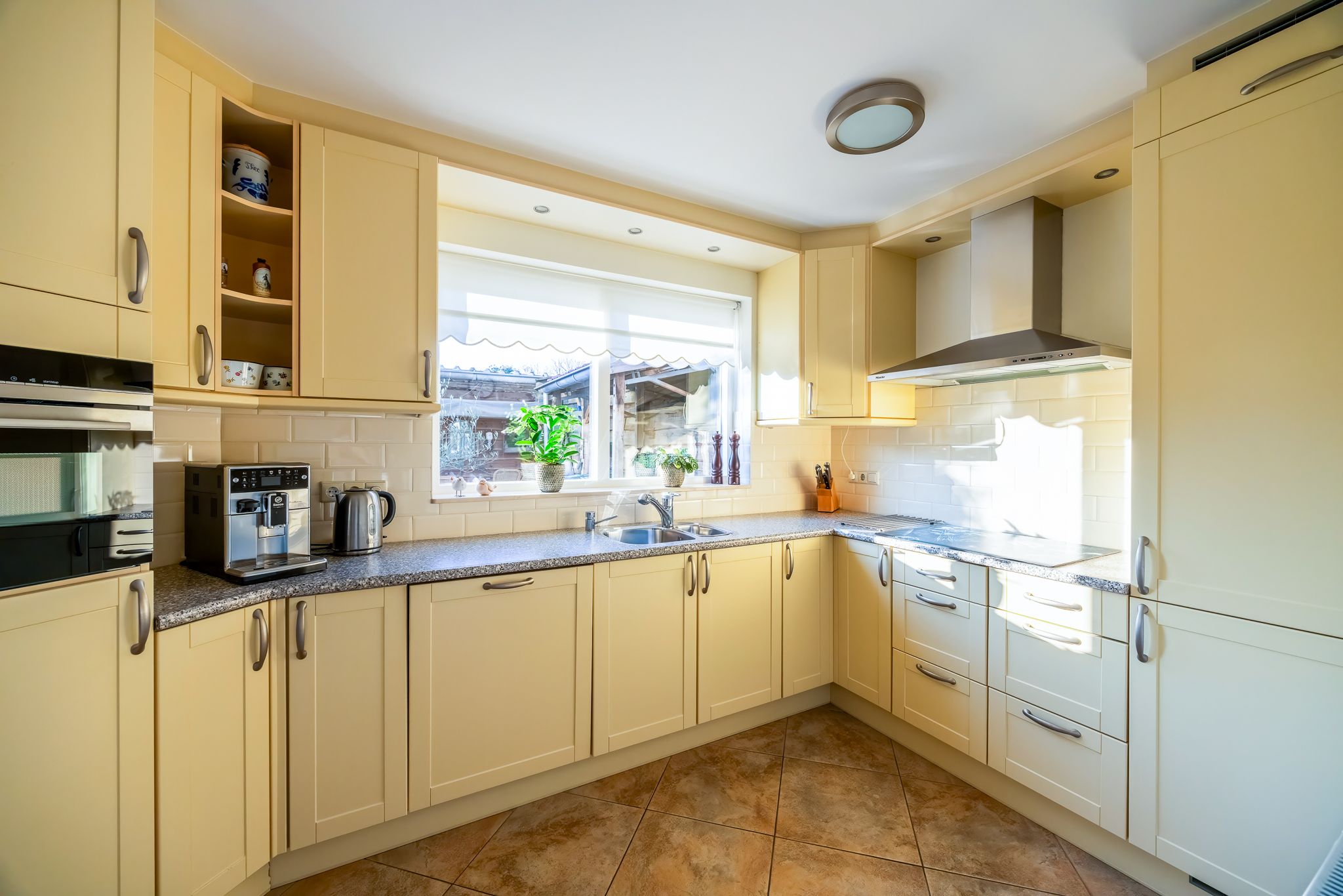 Foto 18 van Laarderweg 180