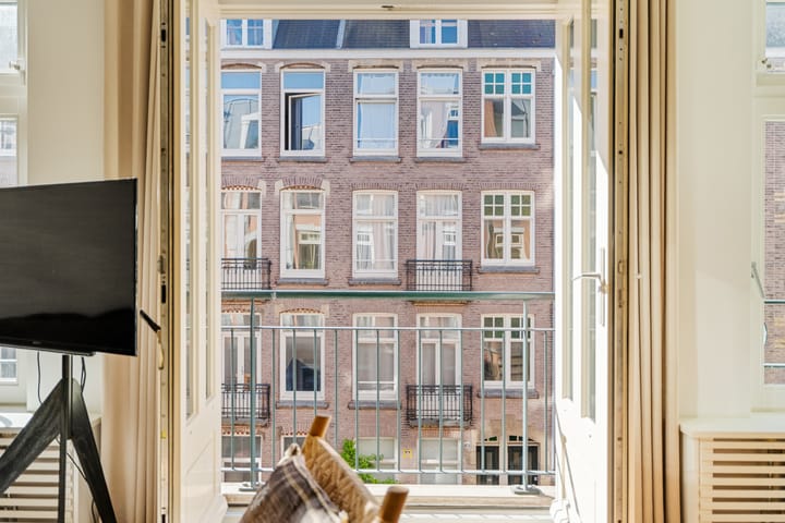 Foto 5 van Rustenburgerstraat 144-A10