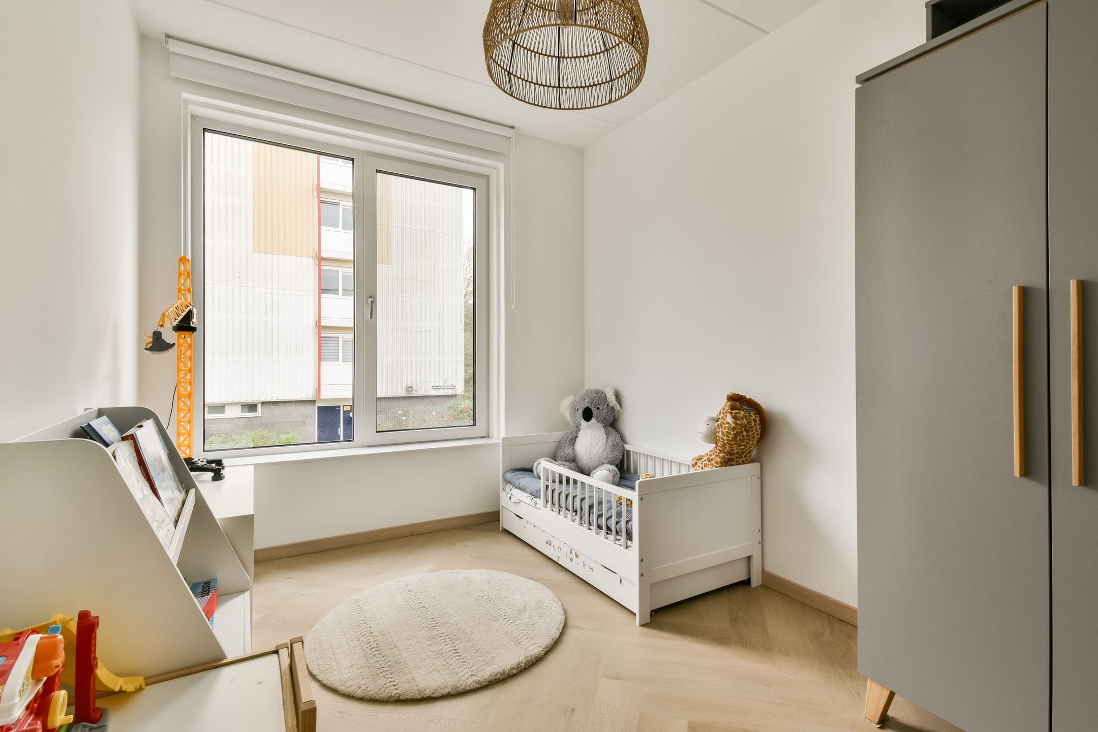 Photo 12 of Johan Braakensiekstraat 98