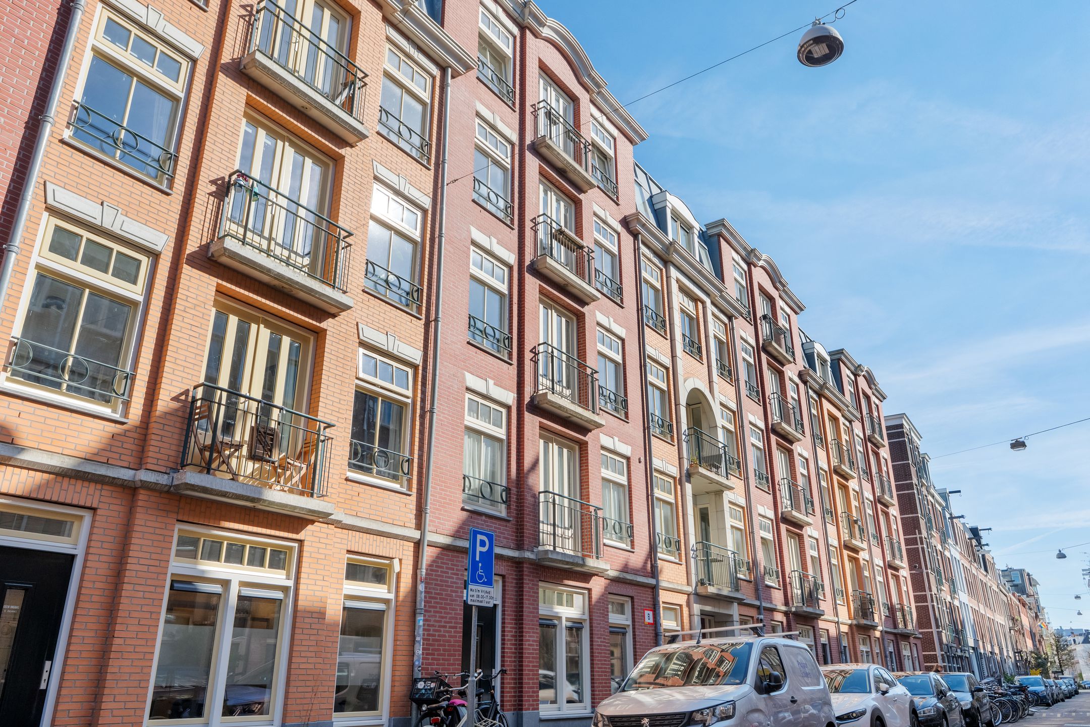 Foto 24 van Rustenburgerstraat 144-A10