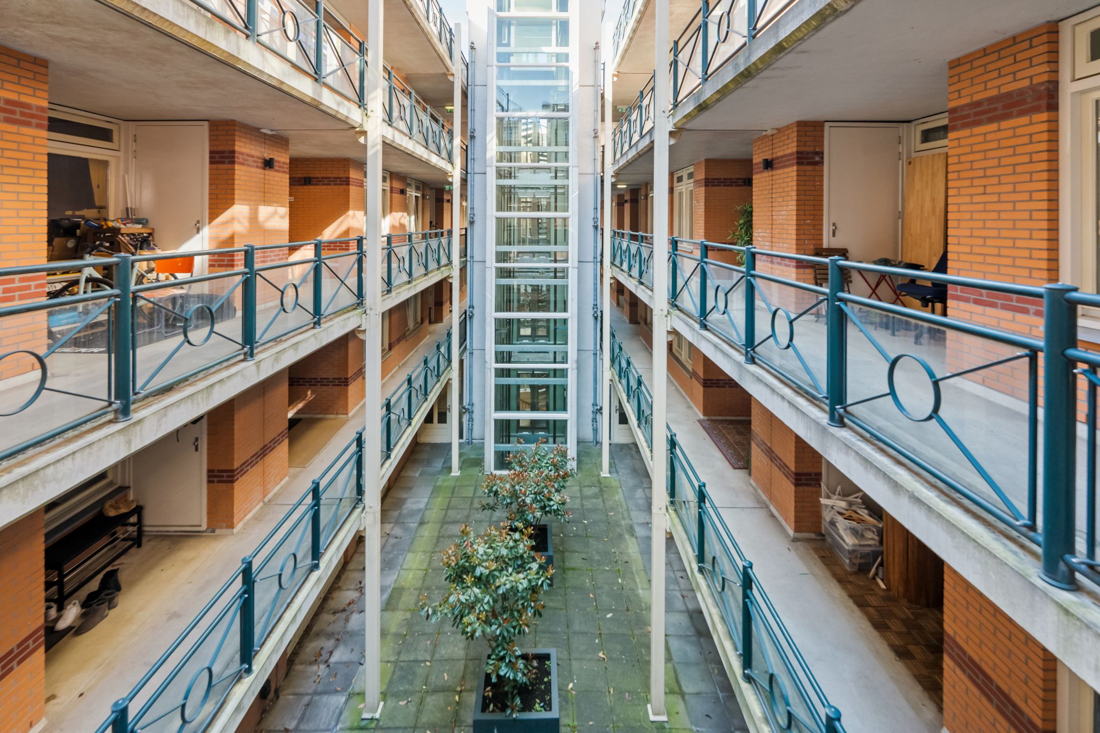 Foto 21 van Rustenburgerstraat 144-A10